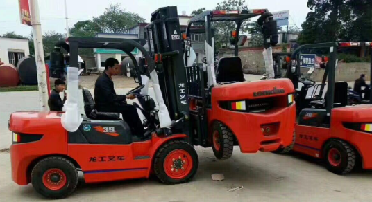 北京科技职业学院叉车出租